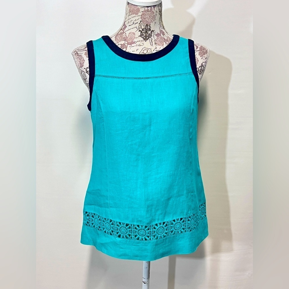 KAARI BLUE Aqua and navy sleeveless linen top size‎ XS.